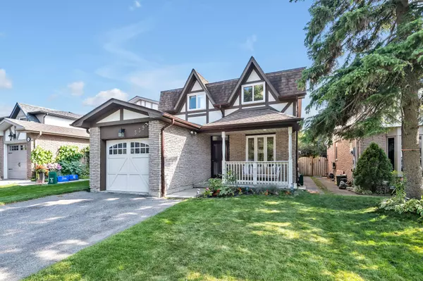 Pickering, ON L1W 3B1,539 Downland DR