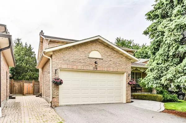 Markham, ON L3P 4A3,16 Standish CRES