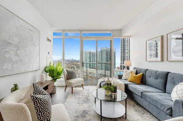 Toronto W01, ON M6S 5A2,15 Windermere AVE #1108