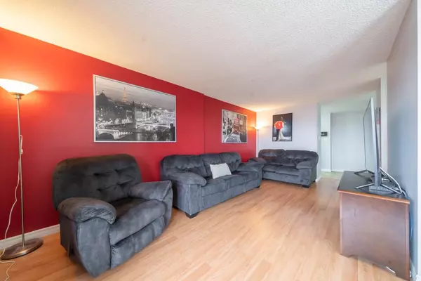 Mississauga, ON L4Z 1H4,355 Rathburn RD E #608