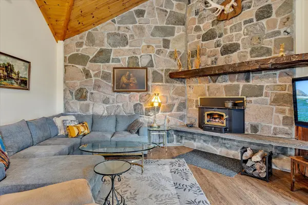 Kawartha Lakes, ON K0M 1L0,33 Birchcliff AVE