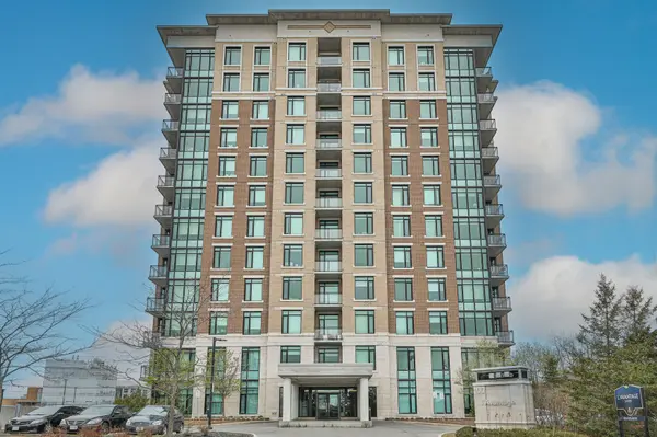 100 Roger Guindon AVE #206, Ottawa, ON K1G 3Z7