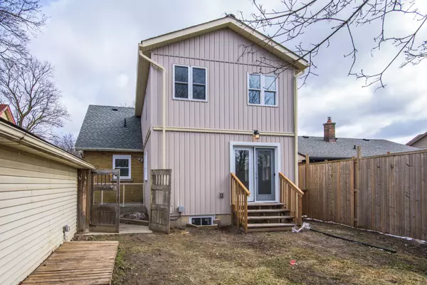 Kitchener, ON N2B 1X3,139 Becker ST