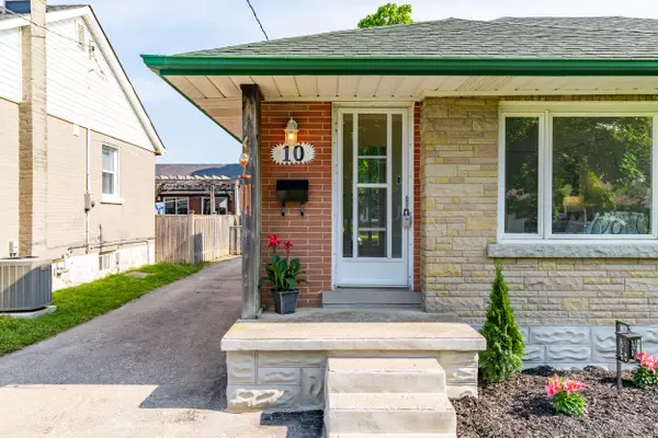 Kitchener, ON N2H 6G4,10 Elmwood AVE