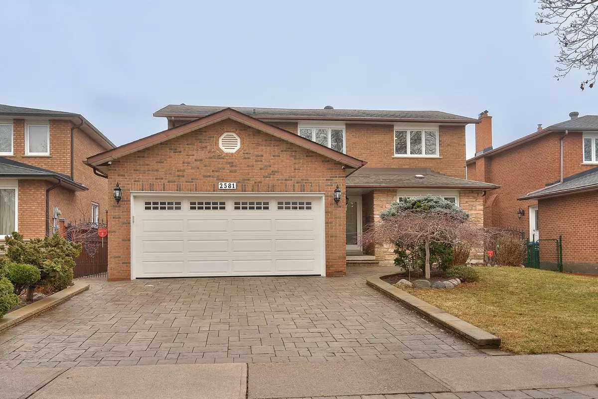 Mississauga, ON L5B 2R6,2581 Cynara RD