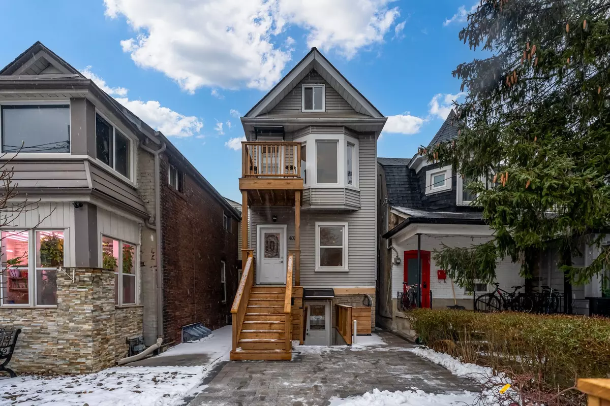 Toronto W02, ON M6H 3C9,407 Salem AVE N