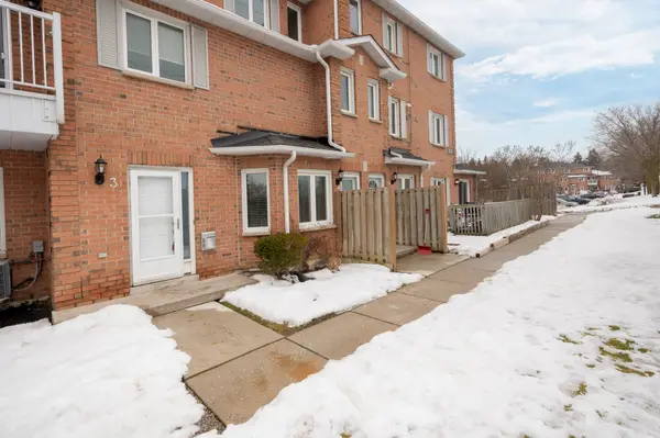 Barrie, ON L4N 7L4,500 Essa RD #3