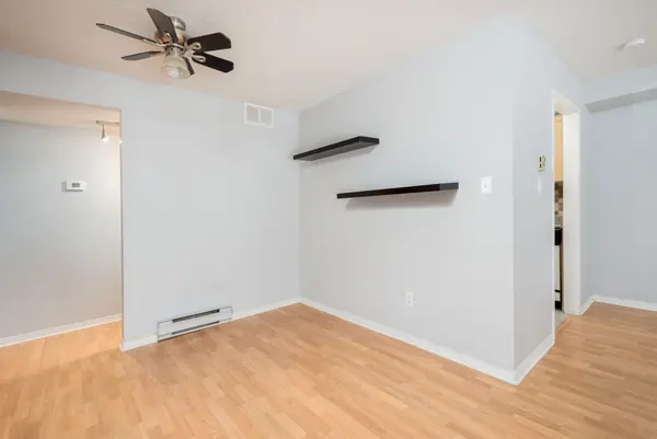 Barrie, ON L4N 7L4,500 Essa RD #3