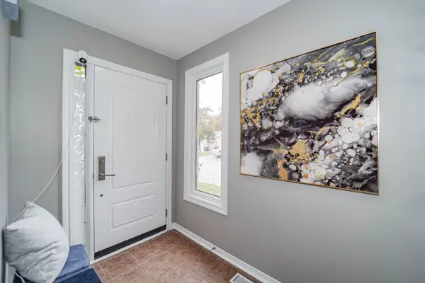 Mississauga, ON L5L 3T8,3500 South Millway N/A #35