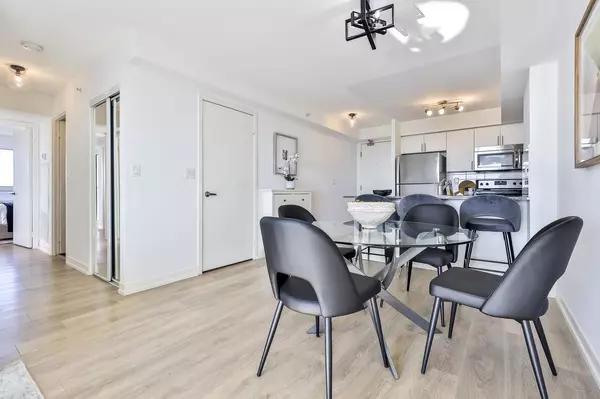 Toronto W02, ON M6H 0B6,1410 Dupont ST #2606