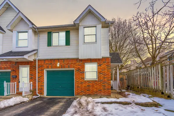 Kitchener, ON N2M 5P8,193 Highland CRES #3