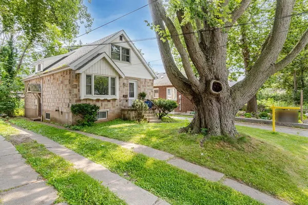 Hamilton, ON L8S 3L4,42 Cottrill ST