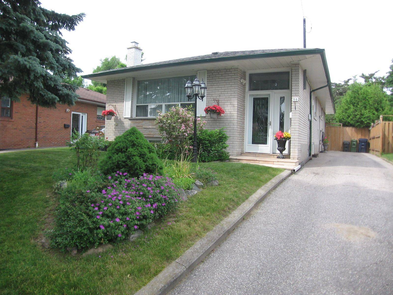 Toronto E09, ON M1J 1Y2,55 Medley CRES