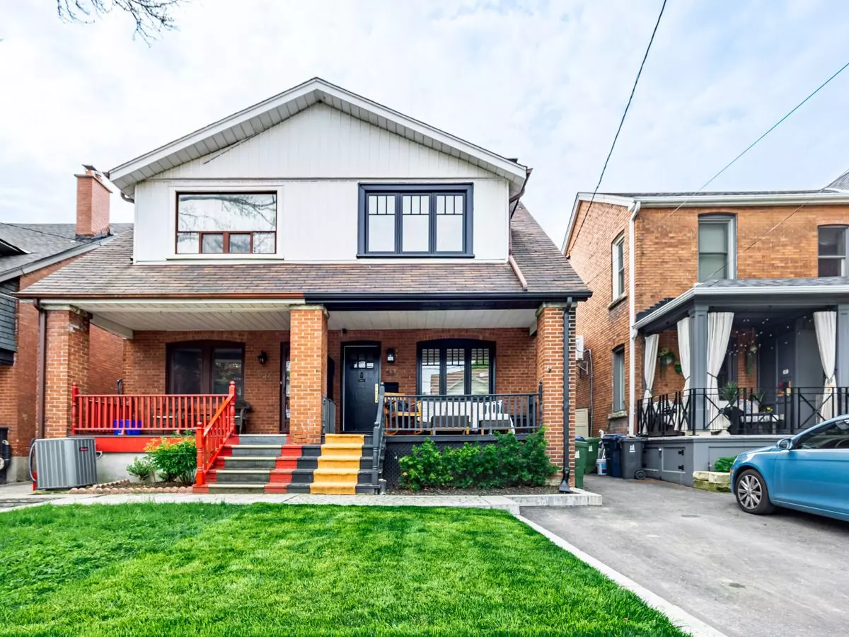 Toronto C04, ON M4R 1J5,53 Albertus AVE