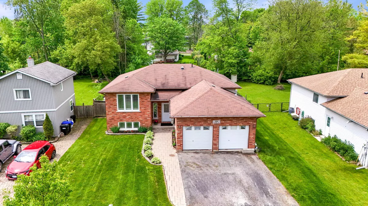 Innisfil, ON L0L 1W0,950 Gilmore AVE