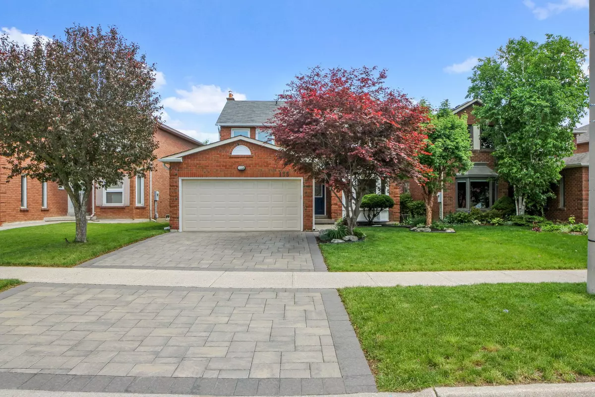 Richmond Hill, ON L4B 1T3,135 Valleymede DR