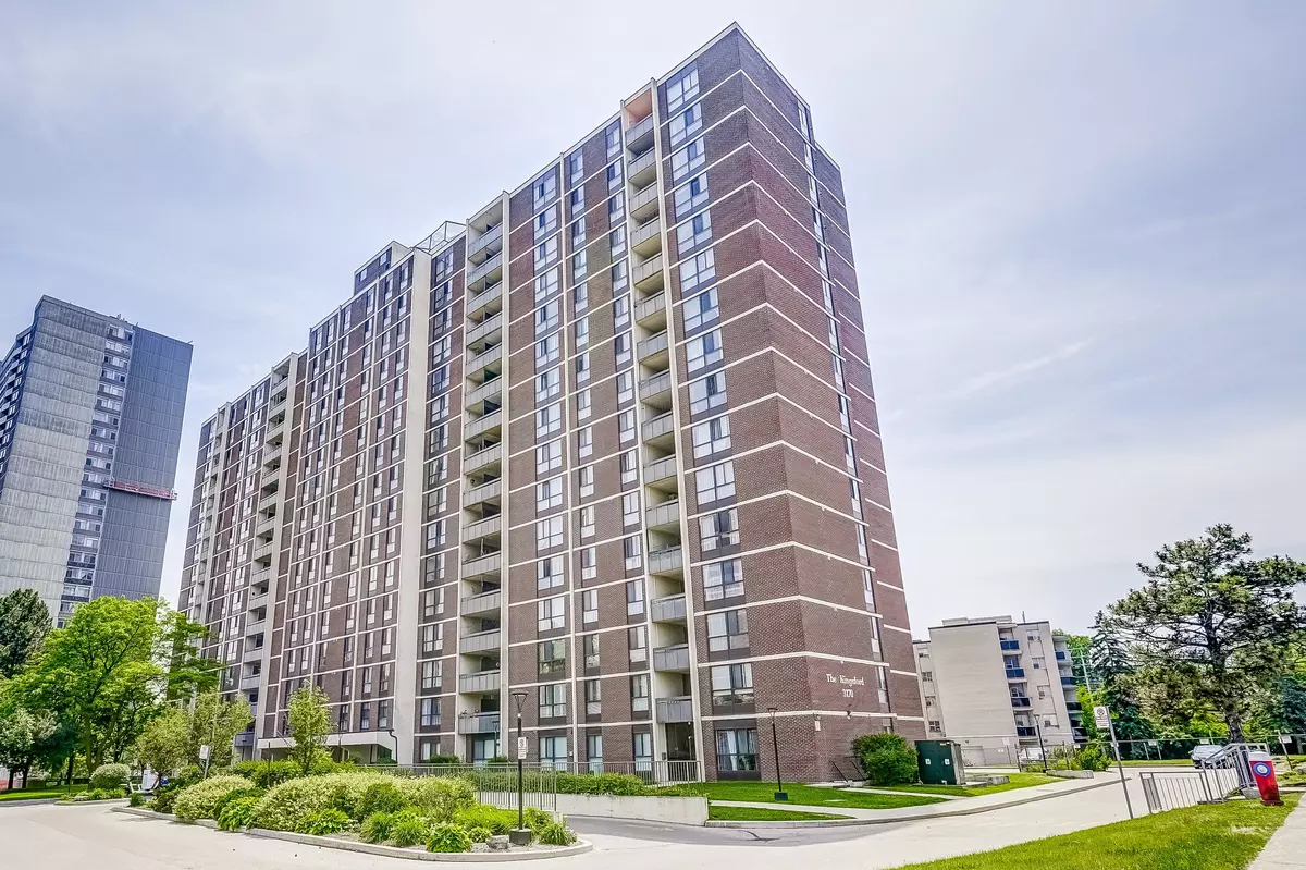 Mississauga, ON L5A 3R1,3170 Kirwin AVE #810