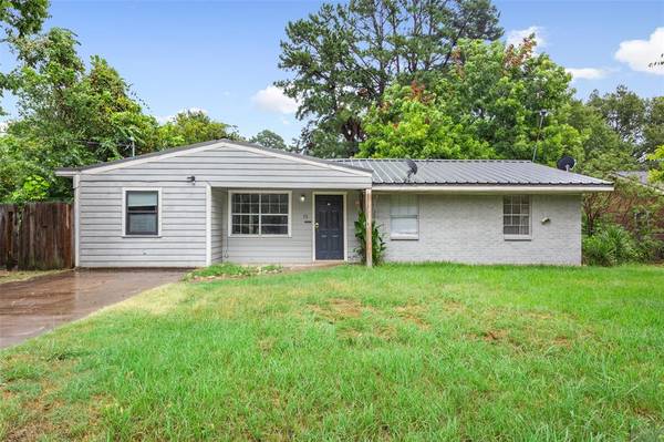 701 S 13th Avenue, Teague, TX 75860