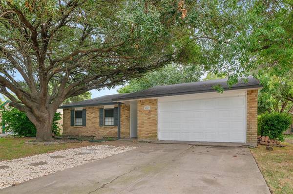 The Colony, TX 75056,5213 Miller Circle