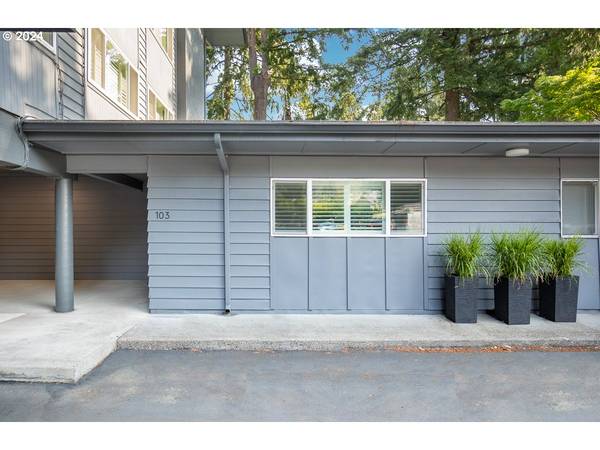 200 BURNHAM RD #103, Lake Oswego, OR 97034