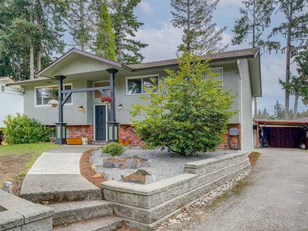 2315 Esther Pl, Colwood, BC V9B 2E5