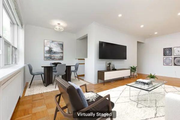 Toronto C04, ON M6B 1H4,2 Ridelle AVE #408