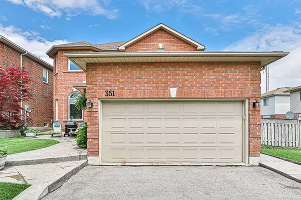 Newmarket, ON L3Y 8M2,351 Harry Beer CT