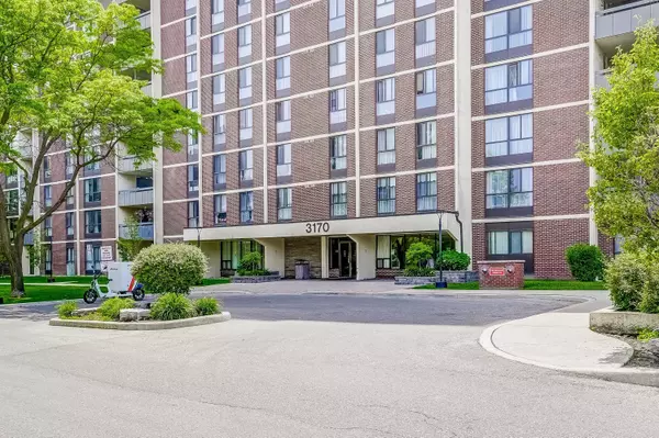 Mississauga, ON L5A 3R1,3170 Kirwin AVE #810