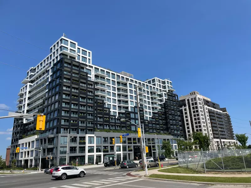 1100 Sheppard AVE W #1221, Toronto W05, ON M3K 0E4