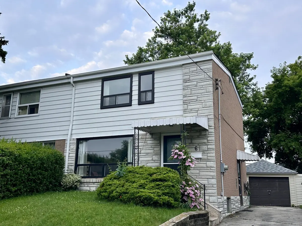 Toronto E04, ON M1K 2L5,6 Woodfern DR