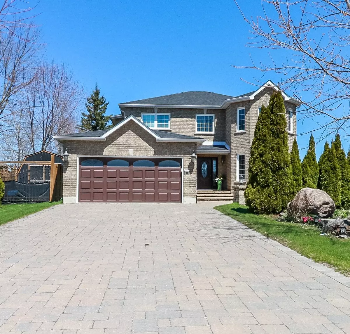 Springwater, ON L0L 1P0,39 Whitfield CRES