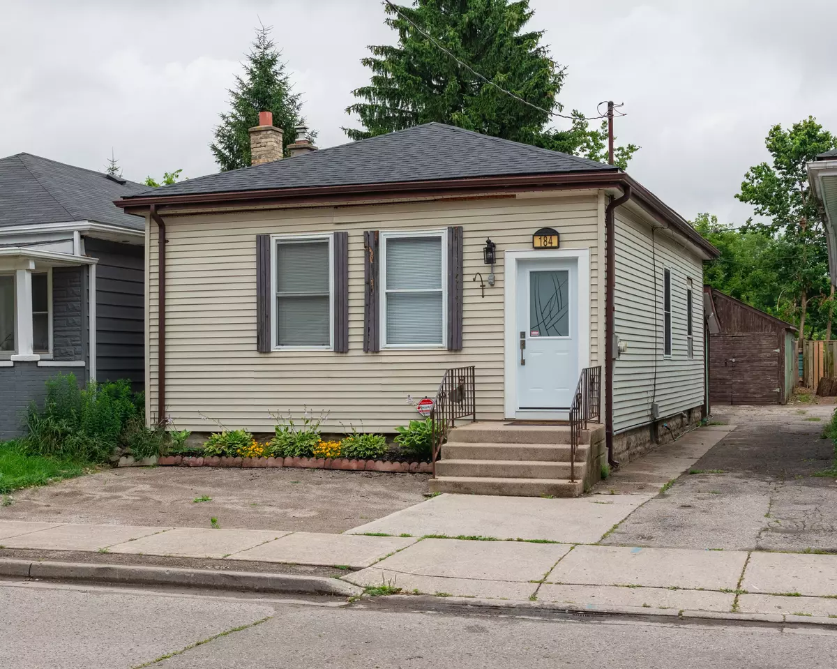 Middlesex, ON N6B 2X7,184 Maitland ST