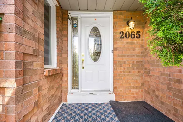 Pickering, ON L1X 2N5,2065 Blue Ridge CRES