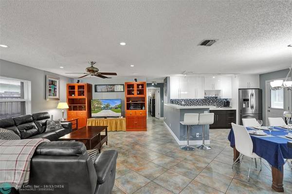 Oakland Park, FL 33334,681 NE 34th St