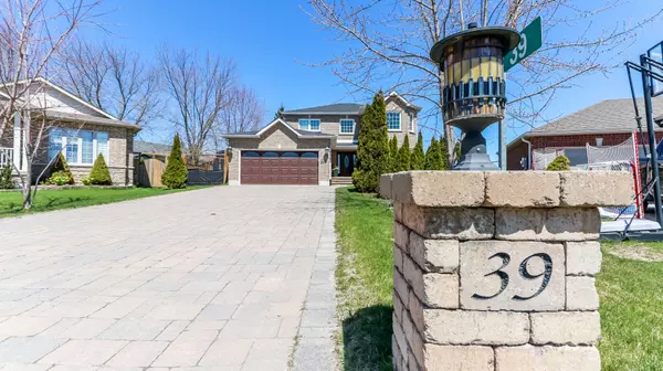 Springwater, ON L0L 1P0,39 Whitfield CRES