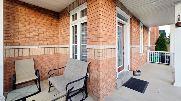 Brampton, ON L6V 4S3,141 Southlake BLVD