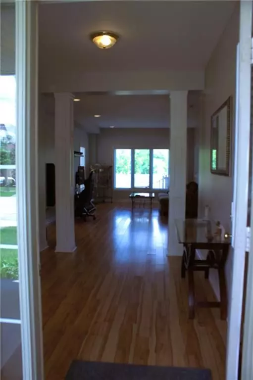 London, ON N6M 1M1,675 North Leaksdale CIR