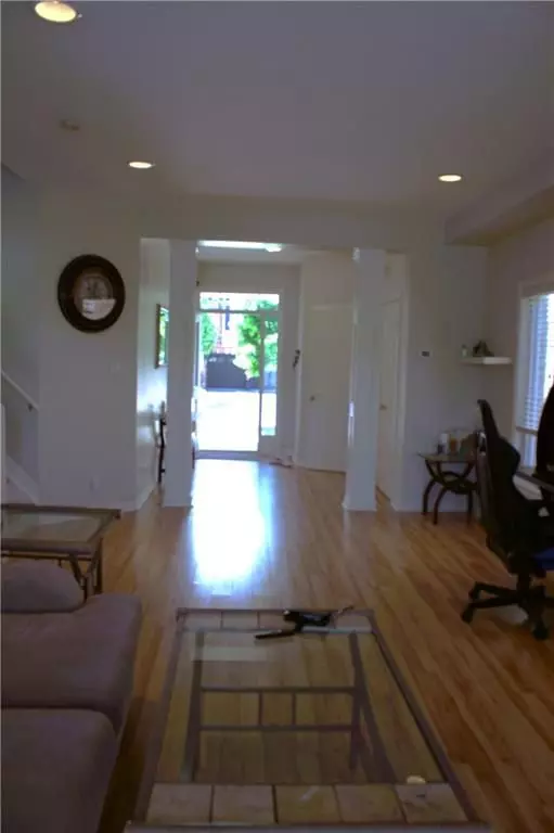 London, ON N6M 1M1,675 North Leaksdale CIR