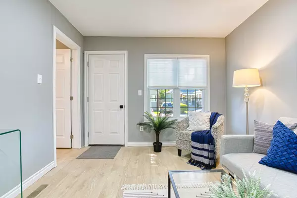 Hamilton, ON L8H 4M2,29 Wexford AVE N