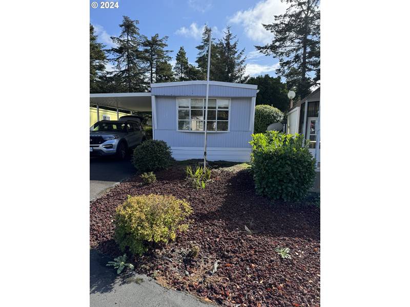 3760 HIGHWAY 101 #17, Florence, OR 97439