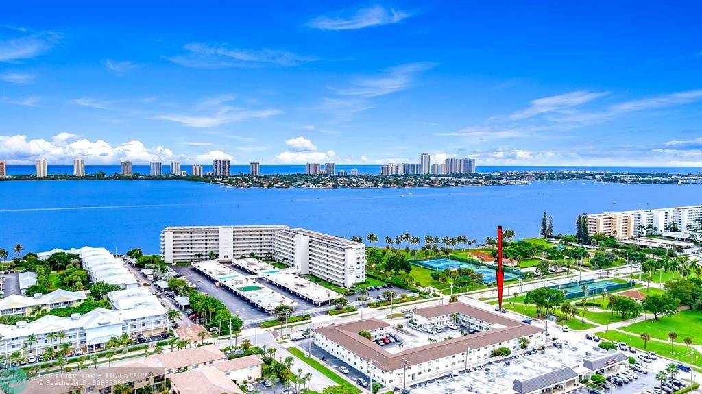 810 Lake Shore Dr  #40, Lake Park, FL 33403