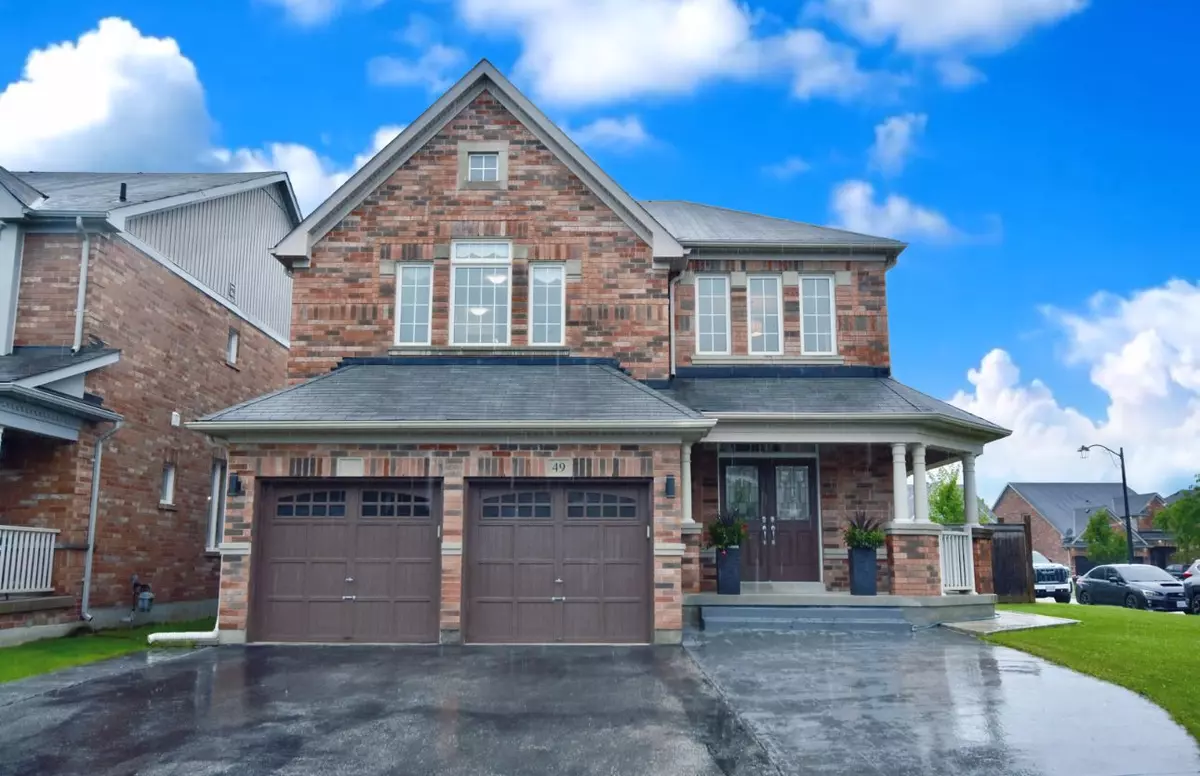 Bradford West Gwillimbury, ON L3Z 0E4,49 Corwin DR