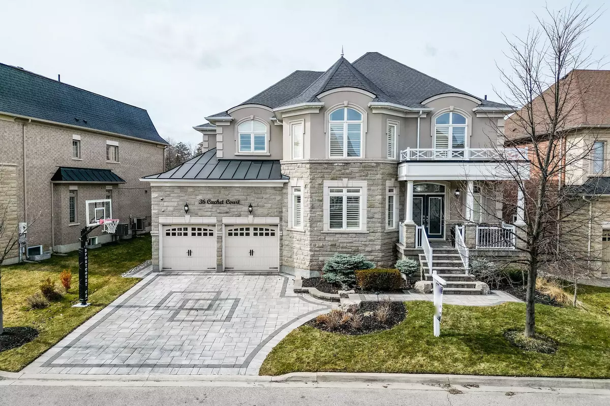 Brampton, ON L6X 0X2,36 Cachet CT