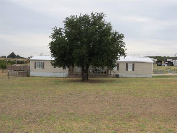 5285 County Road 182, Stephenville, TX 76401