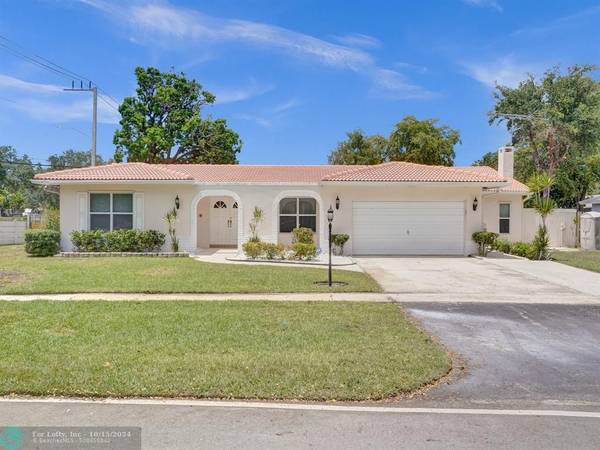 1161 SW 69th Ave, Plantation, FL 33317