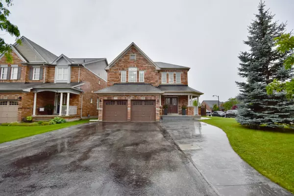 Bradford West Gwillimbury, ON L3Z 0E4,49 Corwin DR