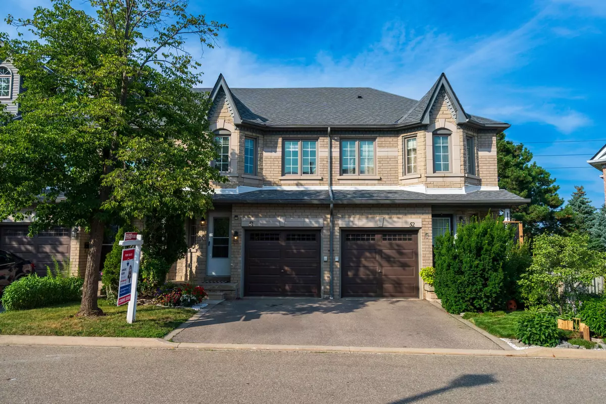 Mississauga, ON L4Z 3W8,455 Apache CT #51