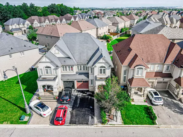 Brampton, ON L6X 0V4,7 Beachville CIR