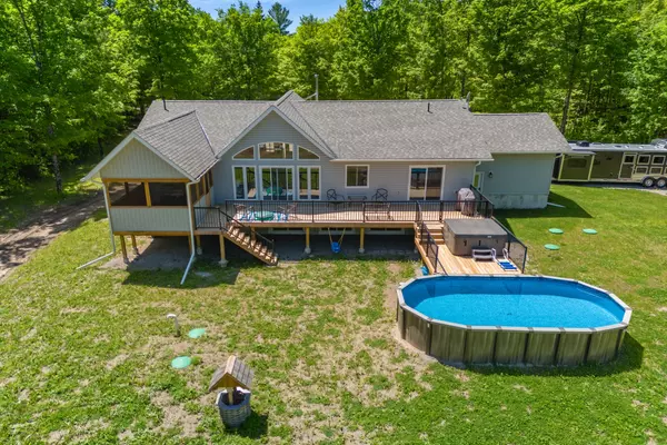 Kawartha Lakes, ON K0M 2B0,70 Maritime RD