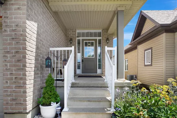 Kitchener, ON N2A 0G7,240 Watervale CRES